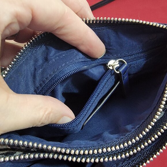 Kenneth Cole Reaction Blue & Gray Signature Logo Crossbody Purse/Bag Sling - Picture 11 of 16